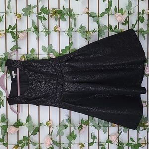 Eva Mendes New York &  Company. Black dress Nice Design and fabric.  Size 6